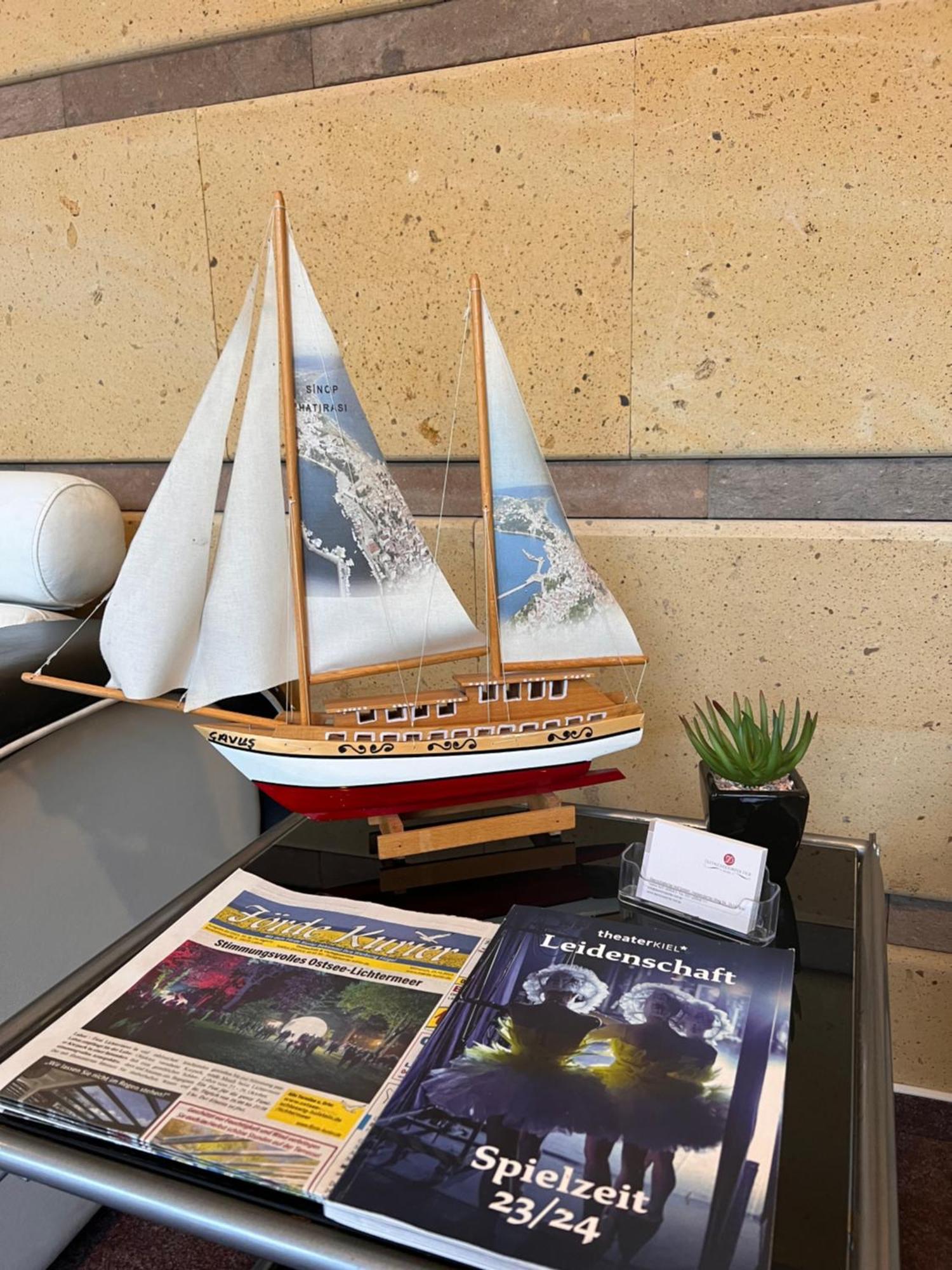 Hotel Dietrichsdorfer Hof Kiel Ngoại thất bức ảnh