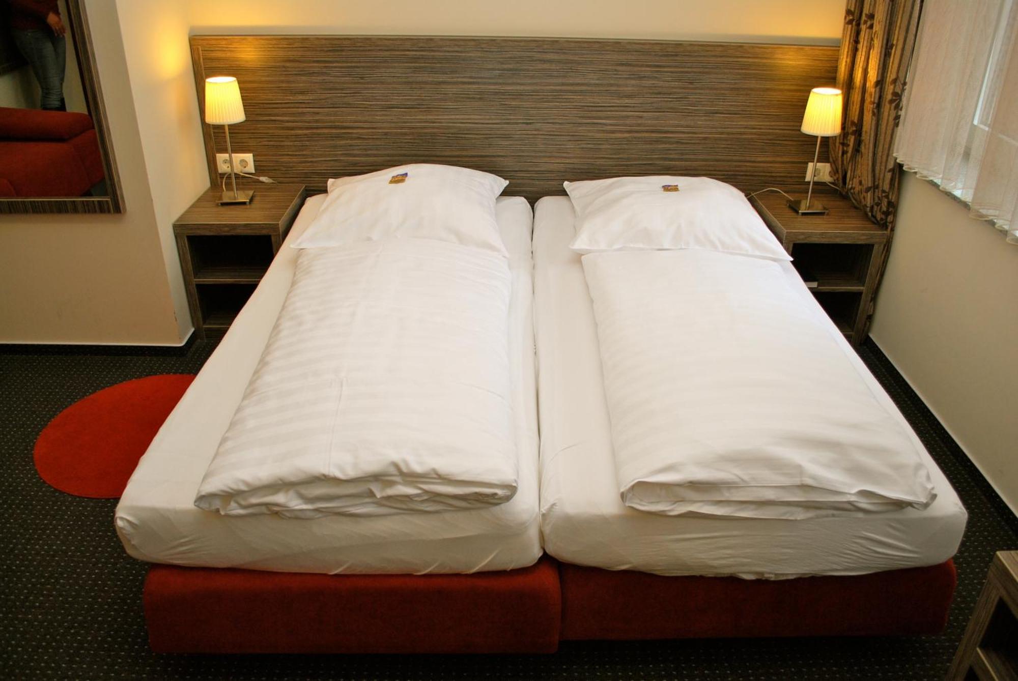 Hotel Dietrichsdorfer Hof Kiel Ngoại thất bức ảnh